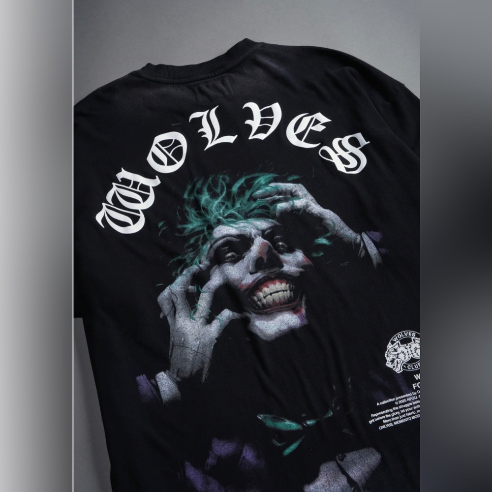 THE LAST LAUGH “Premium” Oversized Tee in Black 
Size Large
